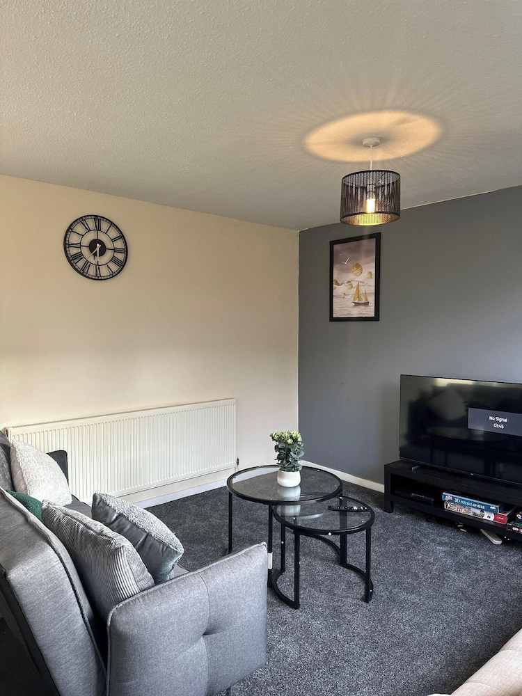Sark Drive Serenity-cosy 3BR House in Birmingham
