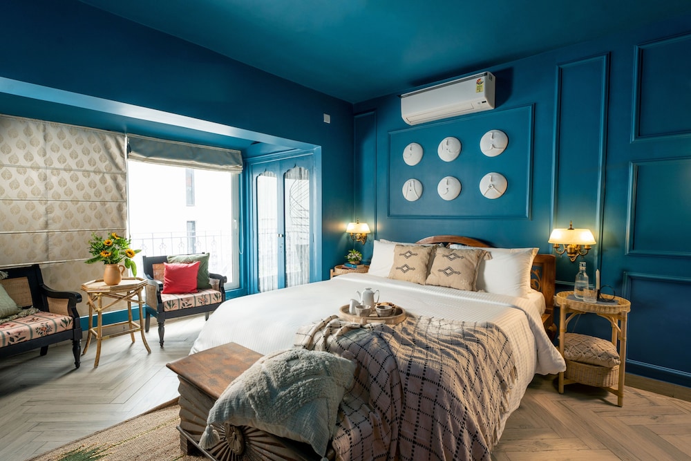 Elivaas Bludoor 5-BHK Pet Friendly Villa