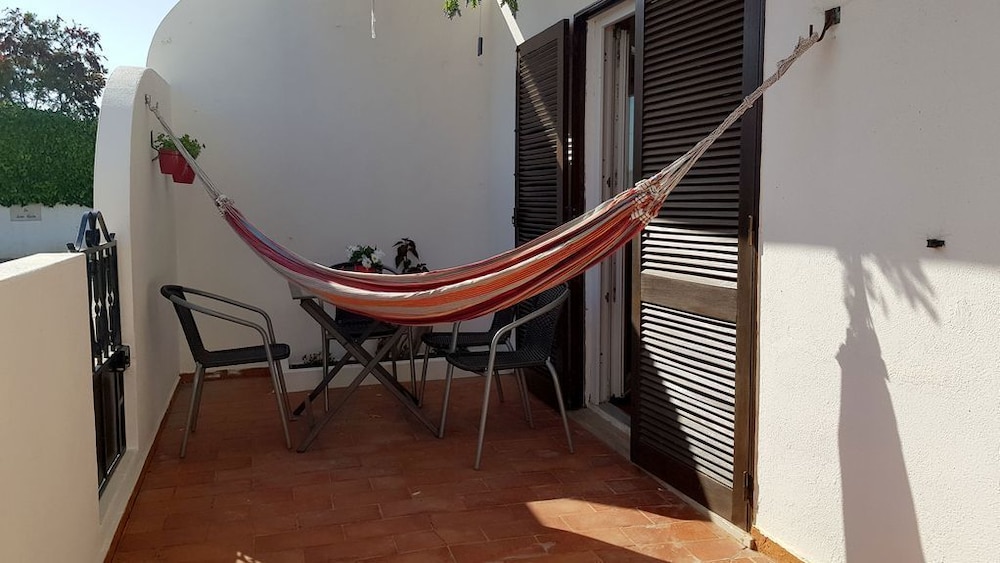 Cozy Apartment near the beach photo 2