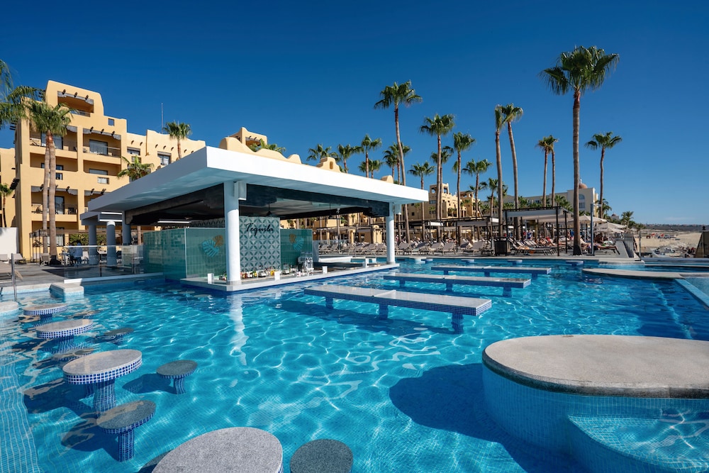 Los Cabos Vacations - Hotel Riu Santa Fe - All Inclusive - Property Image 9