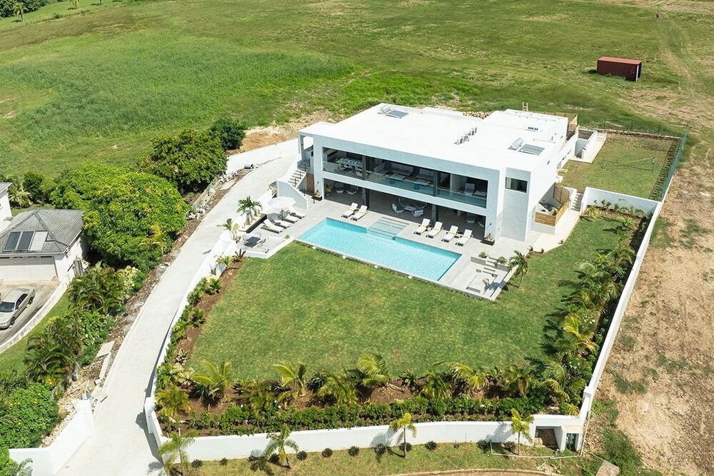 Villa Elan 5 Bedroom Villa