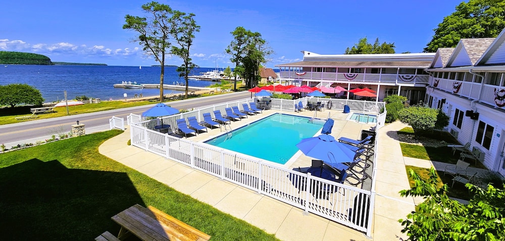 Edgewater Resort