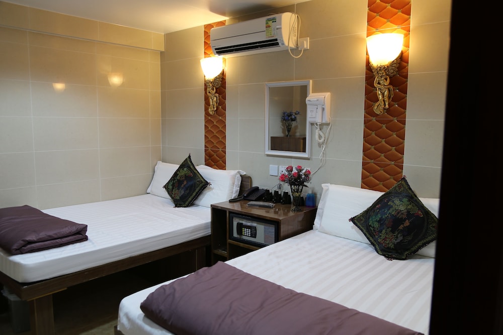 Russian Hotel - Image 3