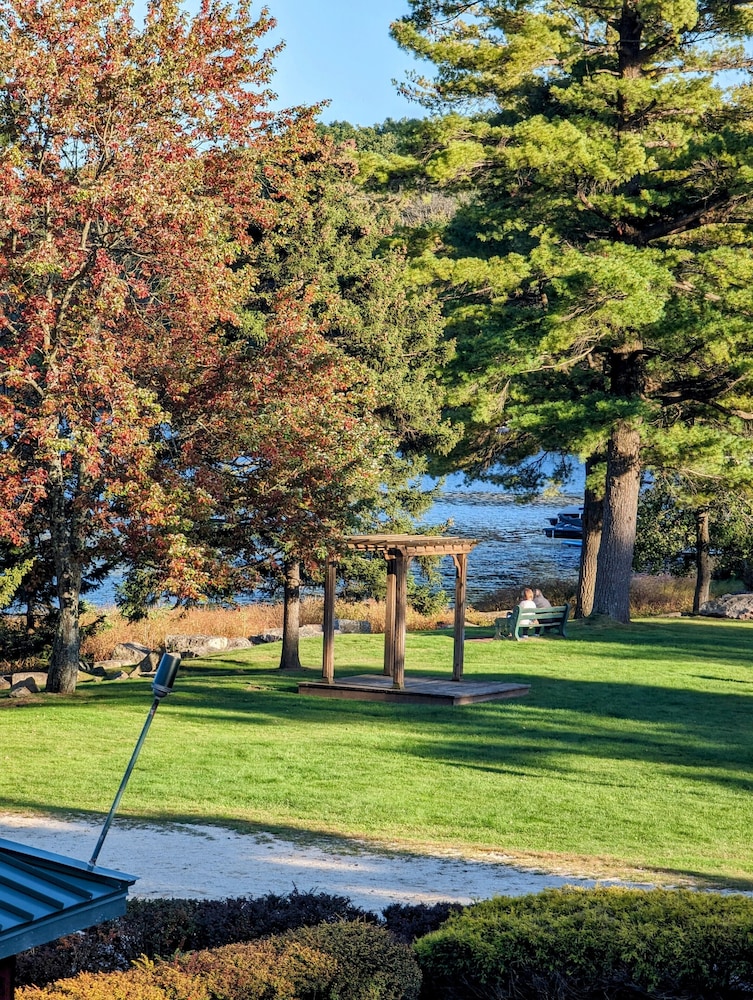 The Lodge Luxury Resort At Lake Harmony - Property Image 6