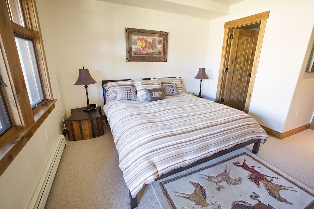 WestWall Lodge - Property Image 14