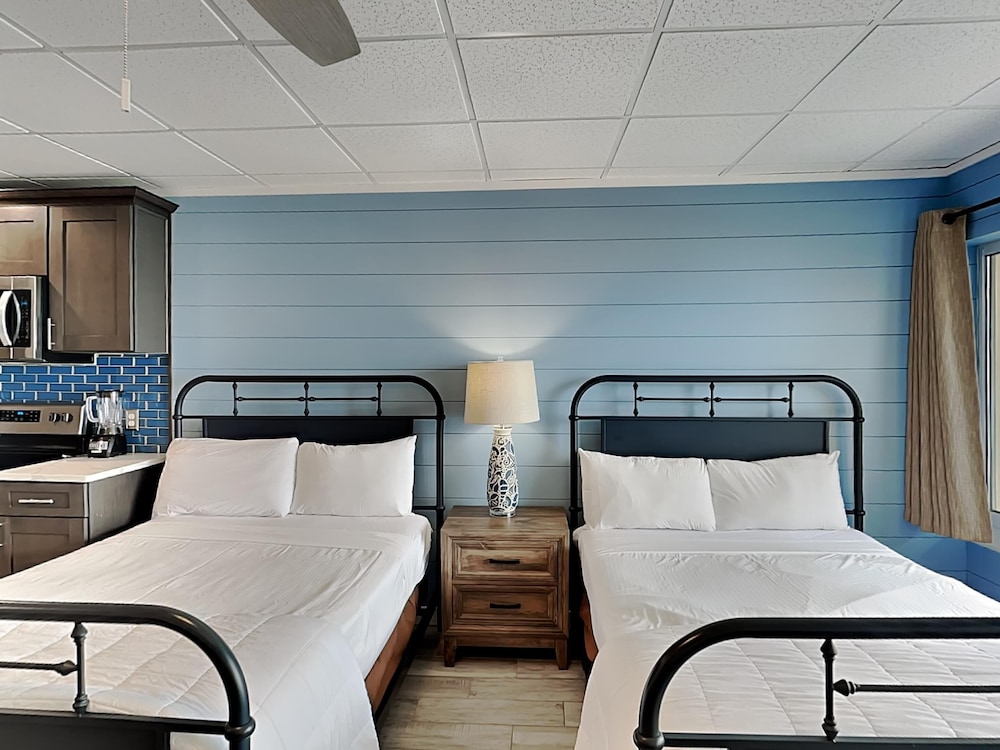 Continental Condominiums II by Resort Collection