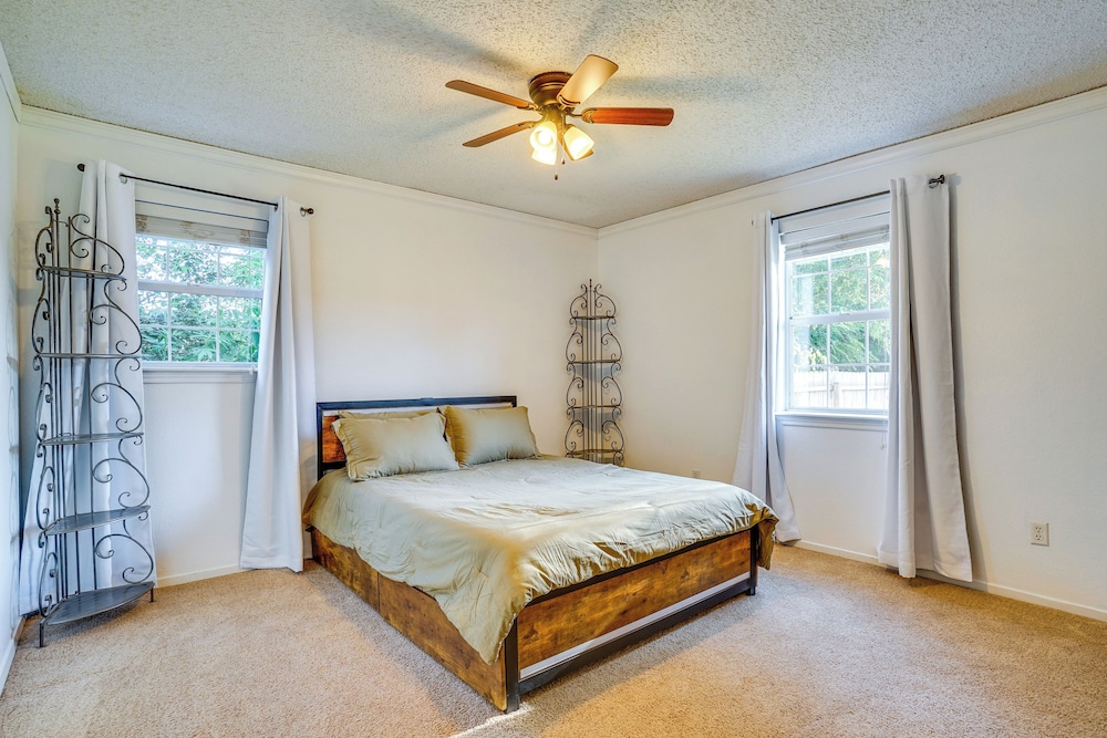 Peace, Space & Starry Nights: Ranch Home in Azle