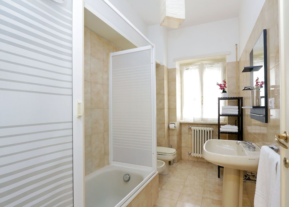 Lucky Domus Vatican apartment