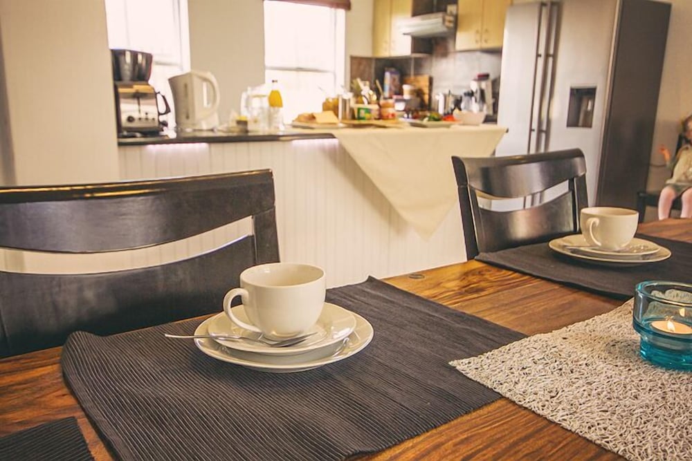 Abington Manor - Fish Hoek Guesthouse
