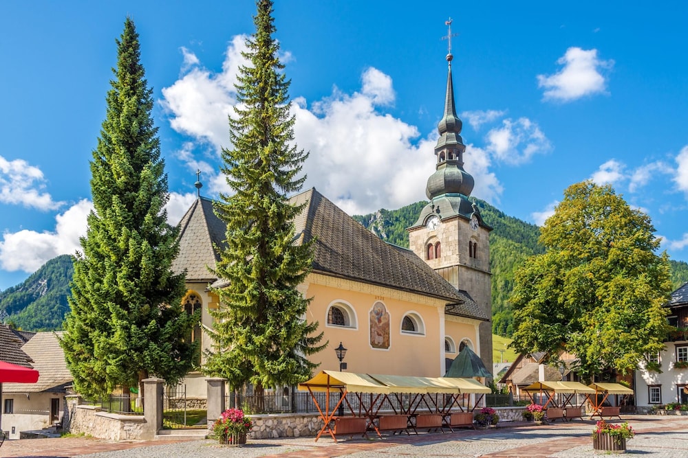 Alpine Chalet Planica With Sauna