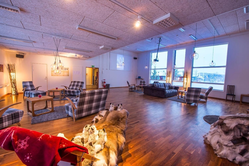 Aurora Mountain Lodge