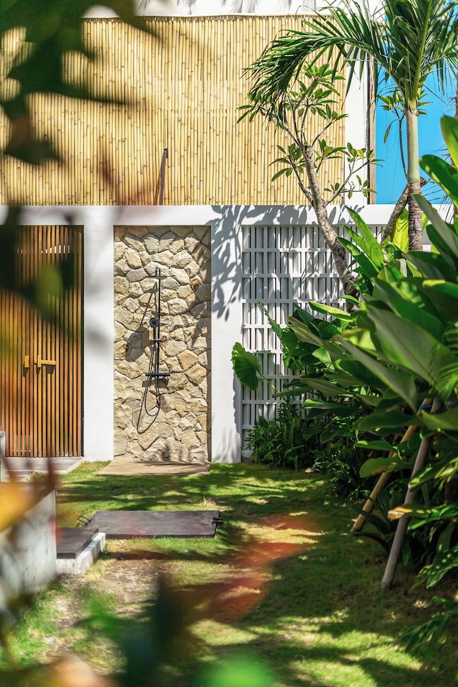 Villa Bedawang - 4BR Villa Seminyak