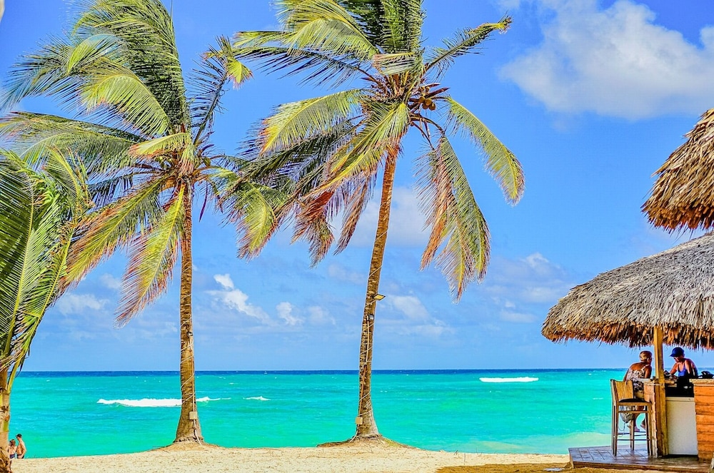 Playa Palmera Beach Front Apartments