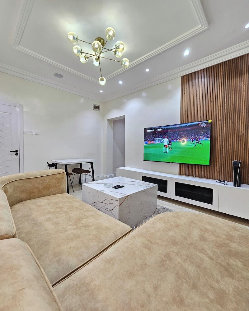 Cantec Apartment