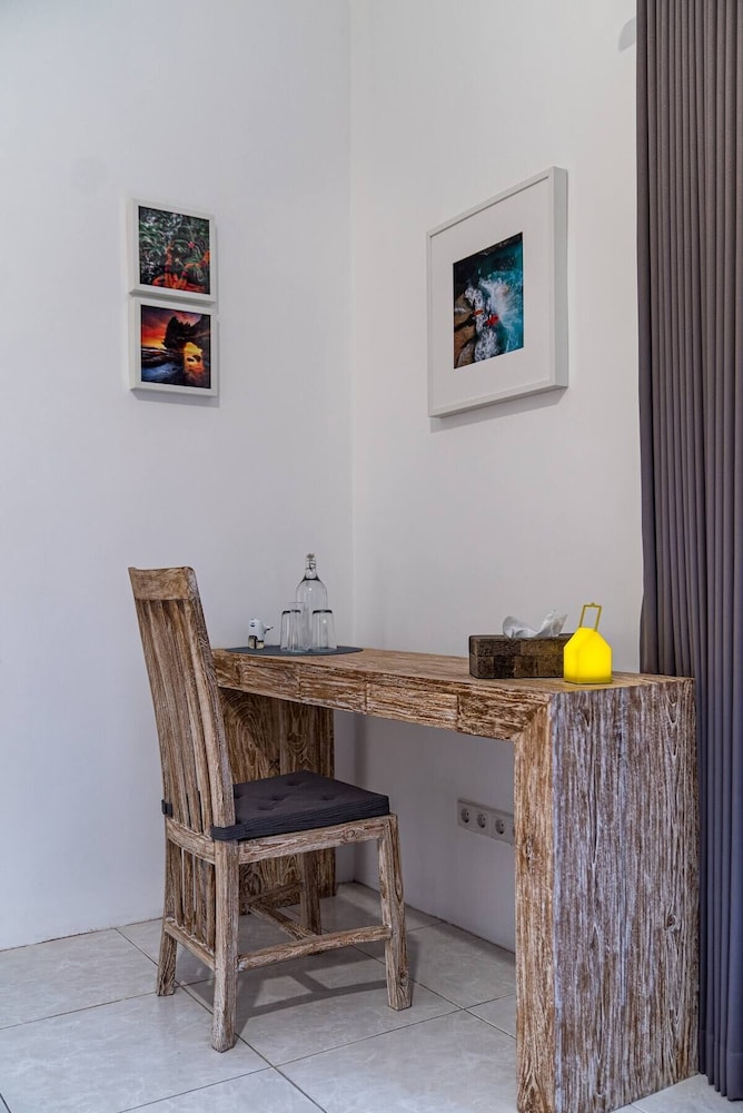 Cezanne Villa by Betterplace