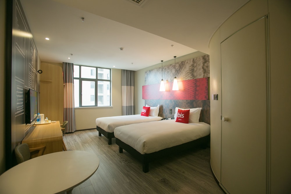 ibis Huaibei Nanli Road Hotel