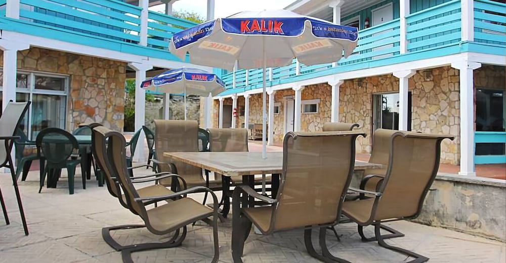 Great Exuma Vacations - Two Turtles Inn - Property Image 3