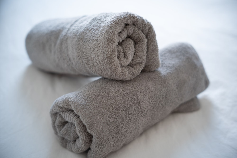 SUPERB 1 Bed Apt. Steps Away From Metro - Image 4