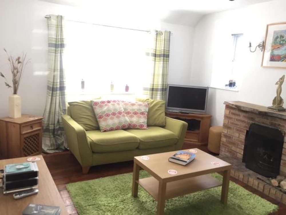 Scaurbridge Cottage view 2
