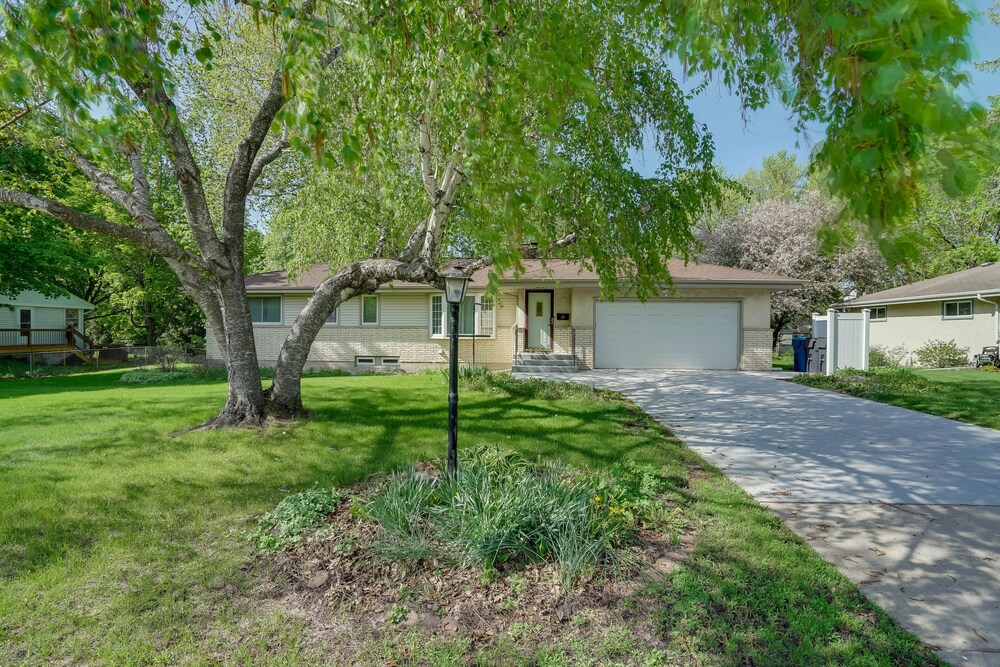 Cozy Minneapolis Home w/ Air Hockey, Near Downtown - Property Image 13