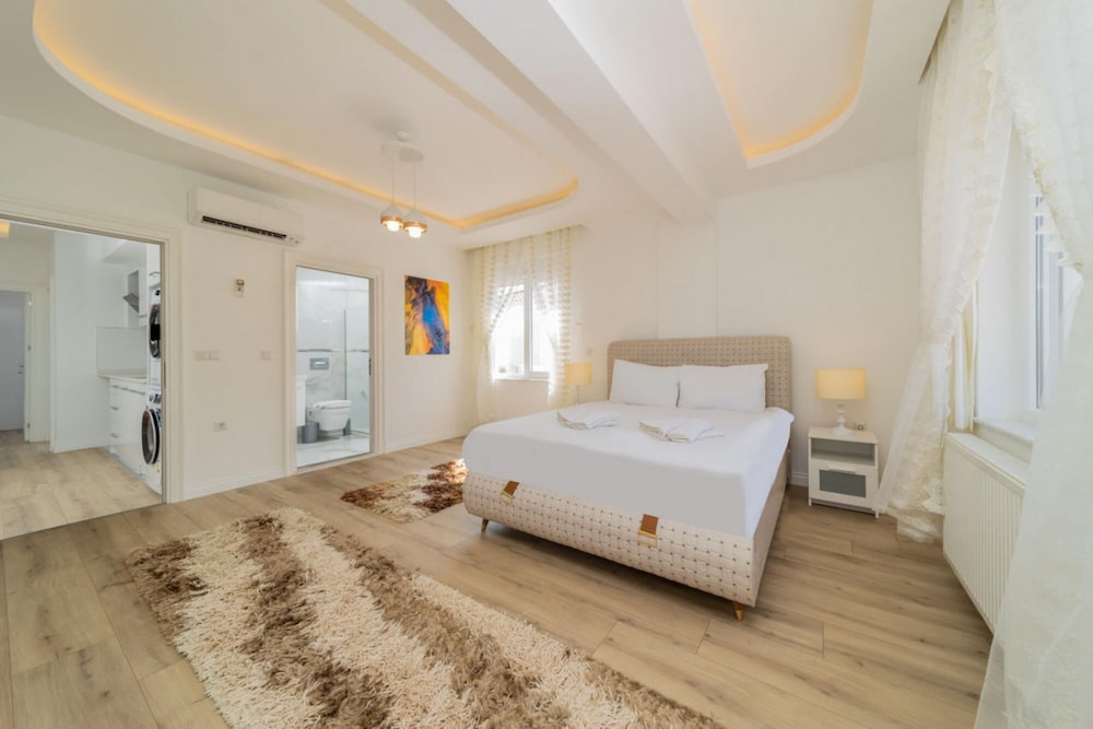 Great Villa With Pool Hammam and Sauna in Antalya view 2