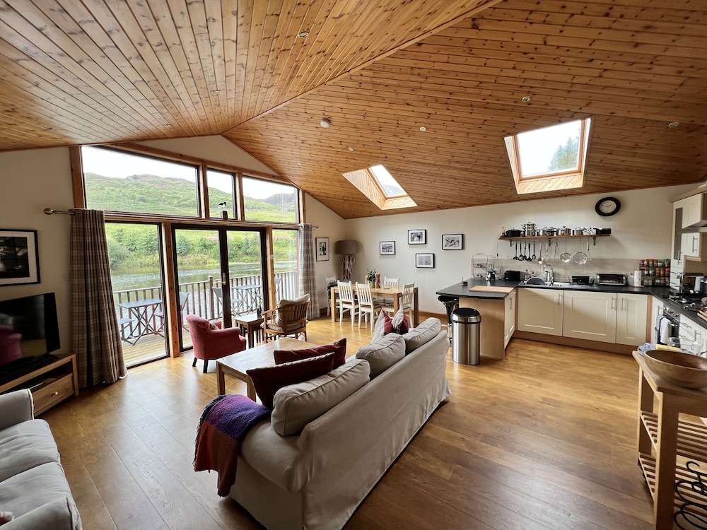 Ptarmigan Lodge