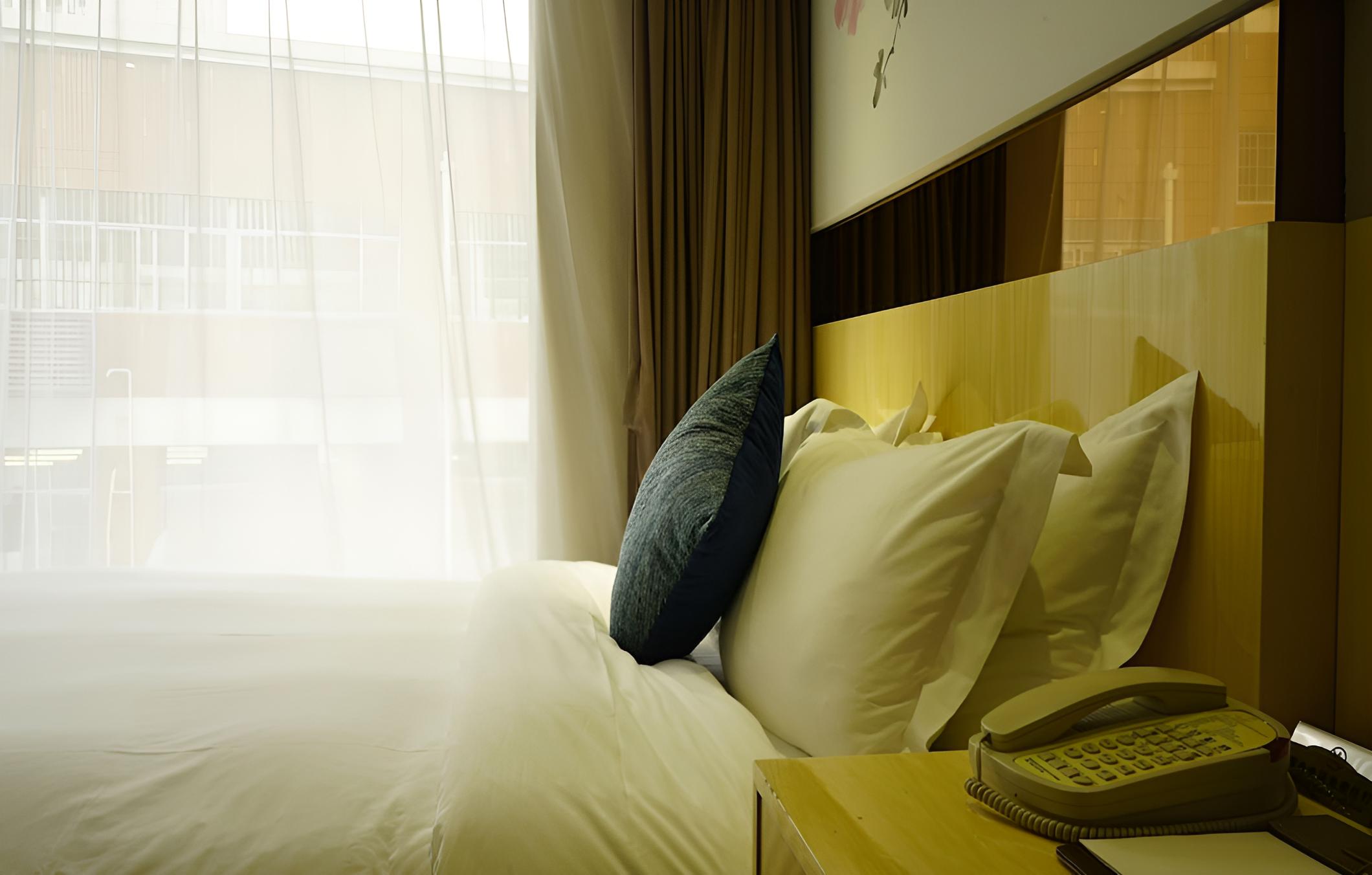 Paco Hotel Guangzhou Ouzhuang Metro Branch