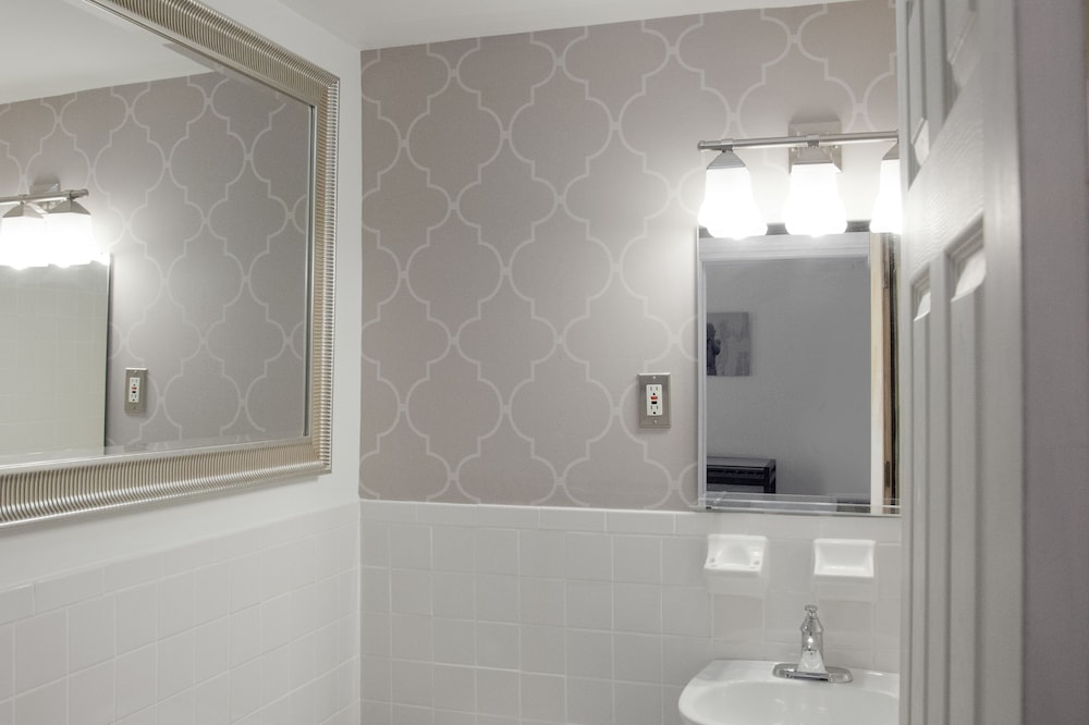 Artisan Suites New York JFK Airport