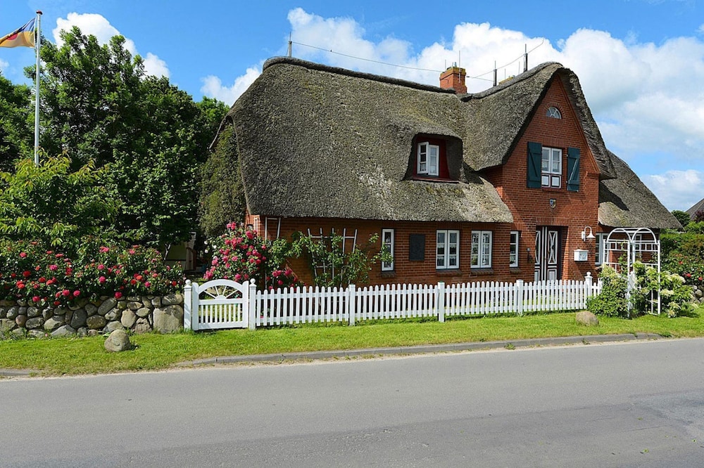 Holiday Home, Oevenum