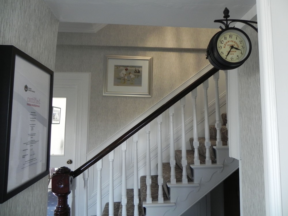 Shelleven House