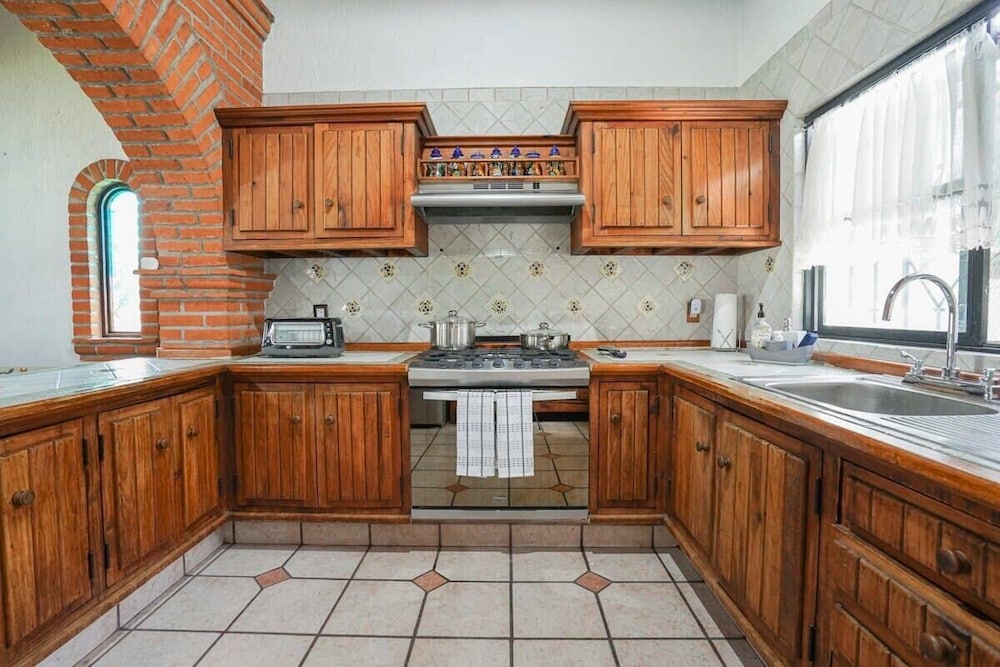 Family house in Oaxtepec Pool & Hot tub