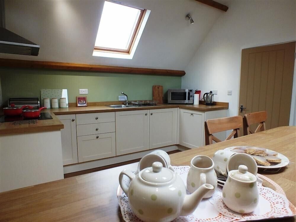Pond Cottage