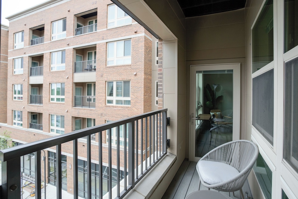Charming DC Area Apartments