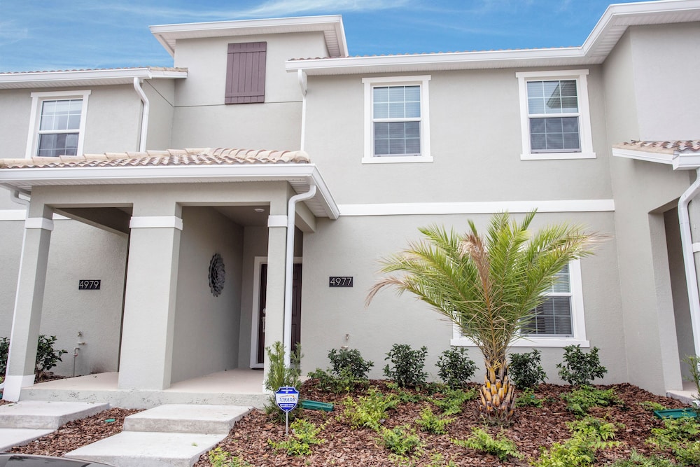 Marvelous 4 Bedroom w Screened Pool Close to Disney 4977 view 5