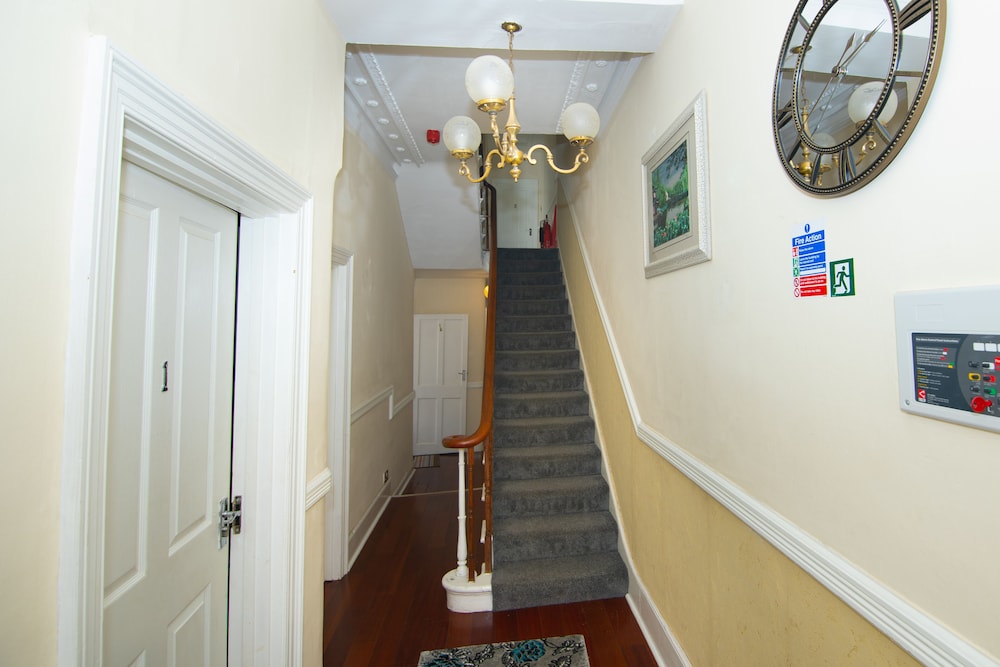 Victorian Woods B&B