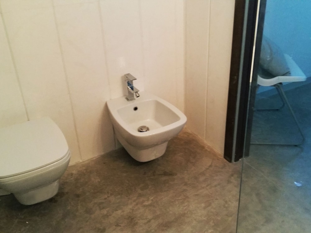Photo 37