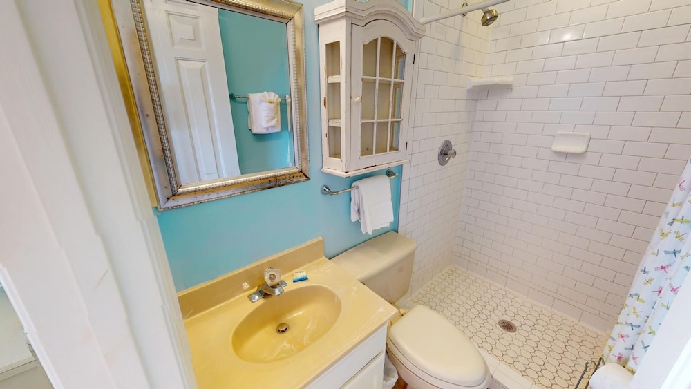 One Marsh Creek by Tybee Vacation Rentals