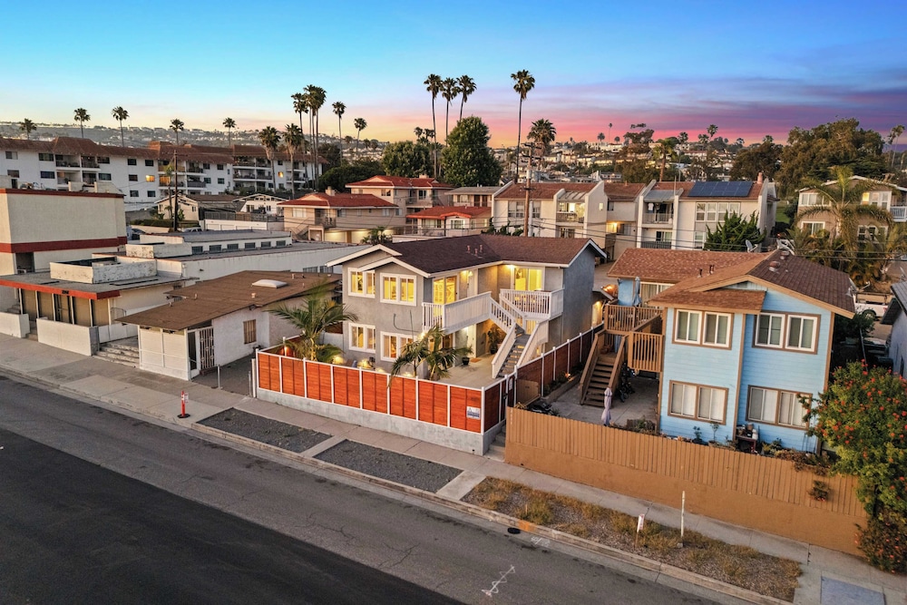 El Camino Surfhouse B by Avantstay Ocean Views & Deck, Near Trestles Beach