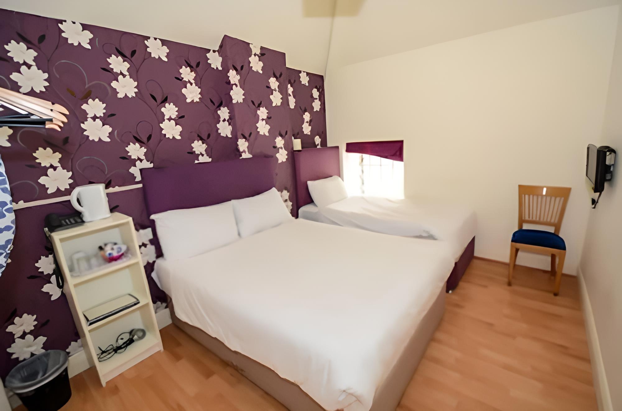 My Place Hotel