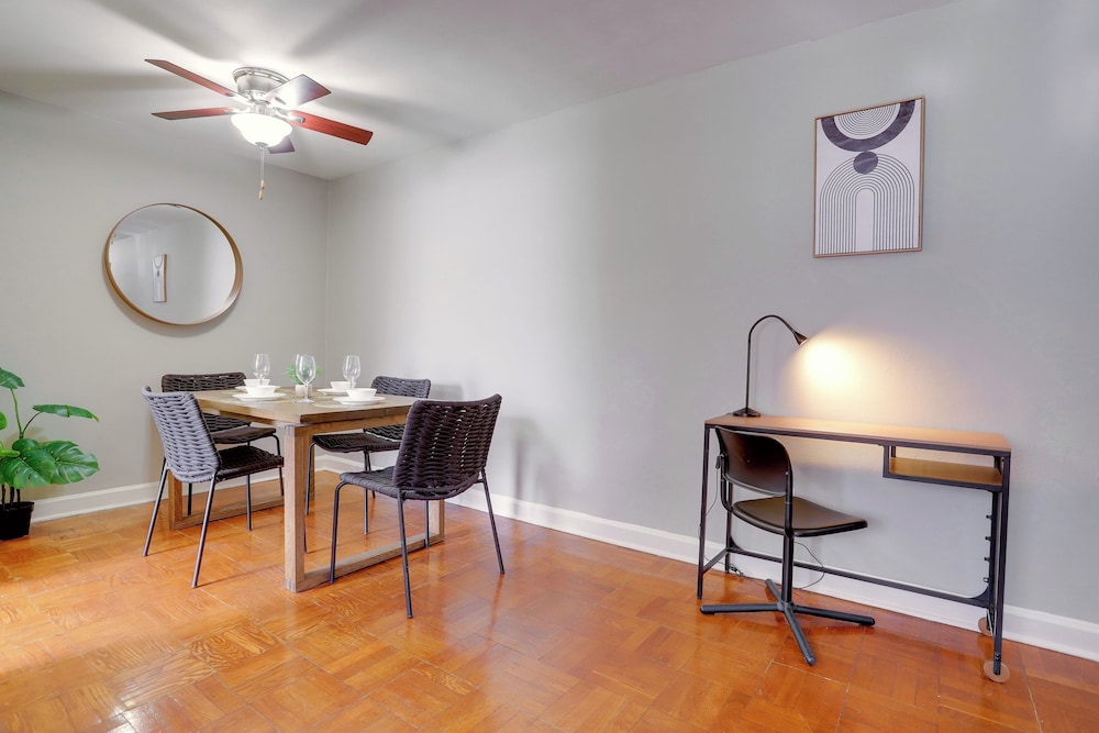 Stylish Corporate Stay in Alexandria