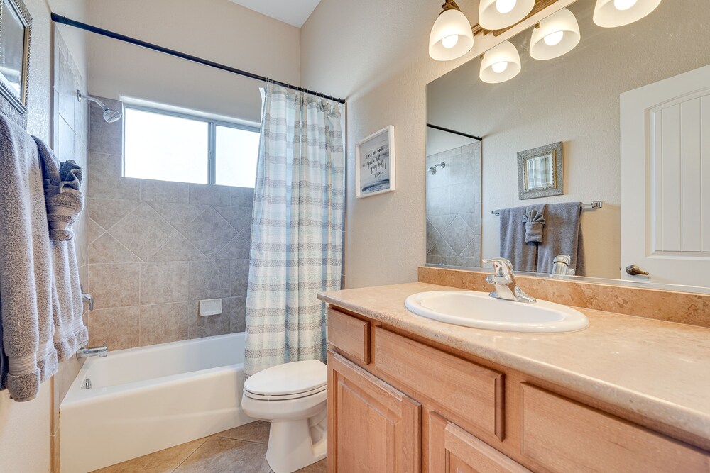 Private Pool & Hot Tub: Lake Havasu City Gem!