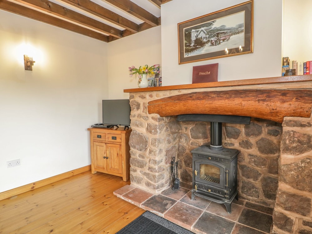 Ash Lodge