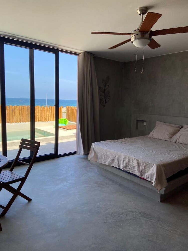 La Morada Punta Sal - Casa de playa frente al mar.