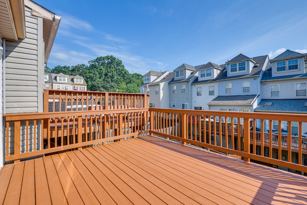 Owings Mills Townhouse: 8 Mi to Liberty Reservoir! - Property Image 7