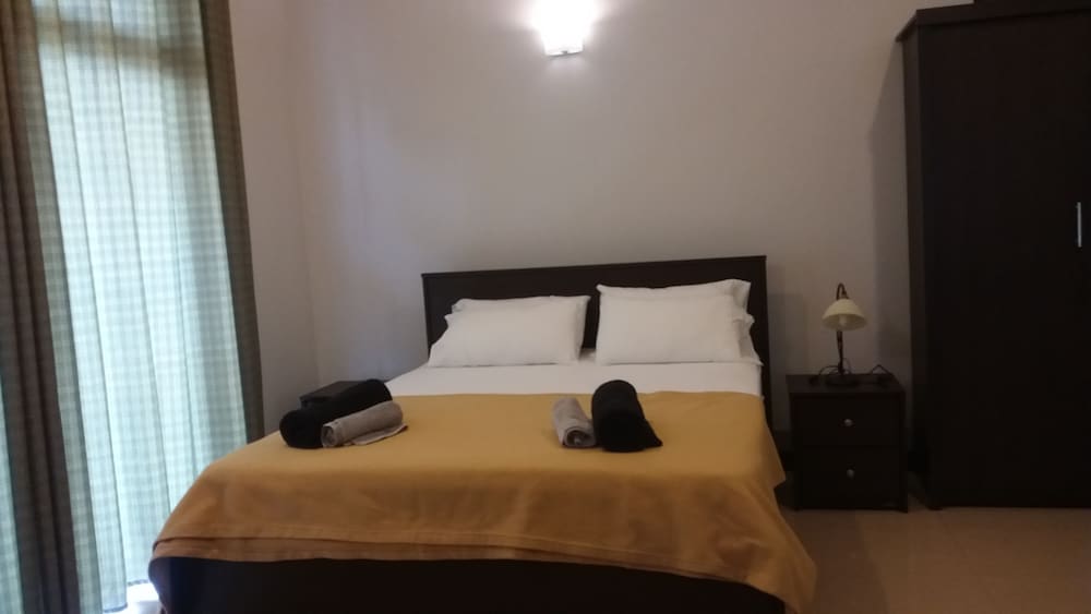 TJ'S Apartments