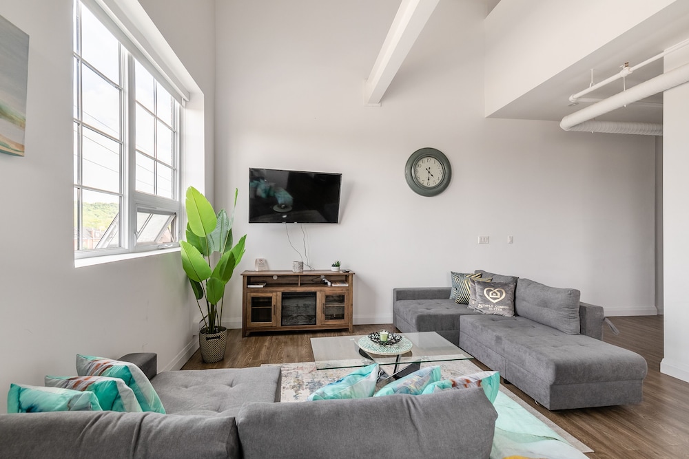 GLOBALSTAY. Dundurn Lofts. Free parking. Gym, photo 98
