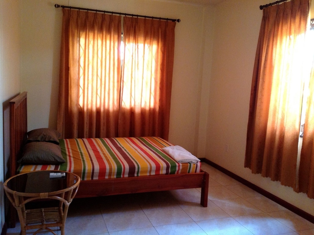 Arcton Apartments