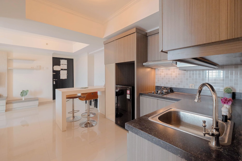 2Br Near Mrt Station At The Wave Kuningan