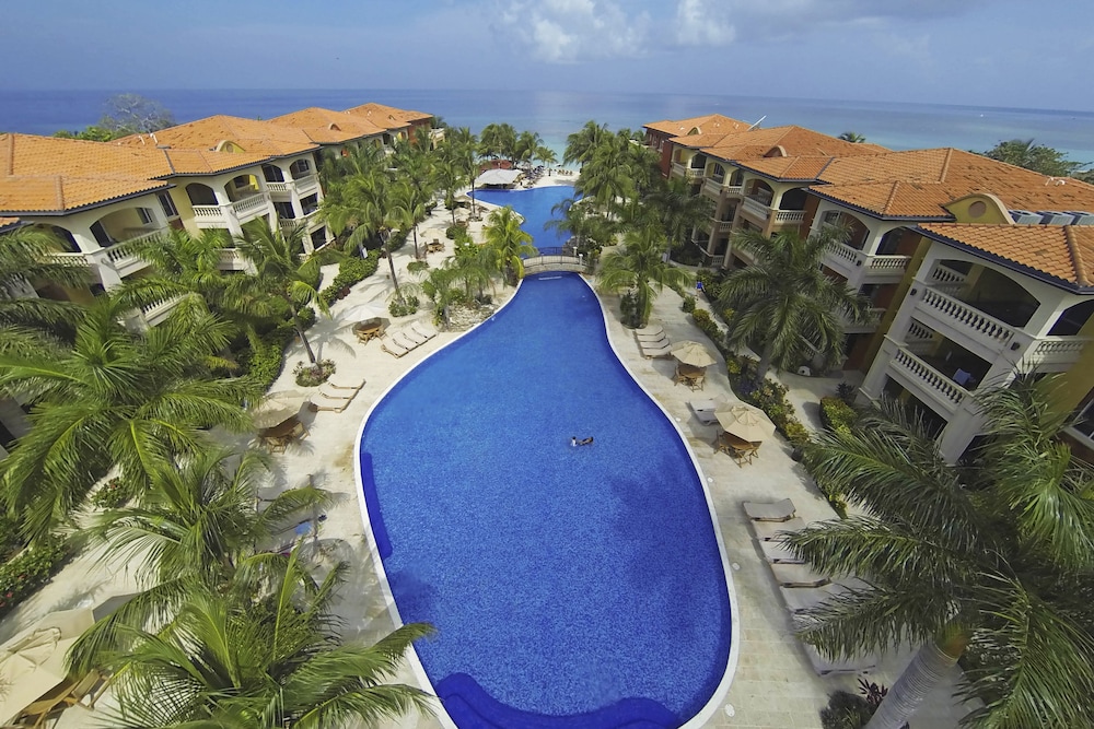 Infinity Bay Spa & Beach Resort - Photo 120