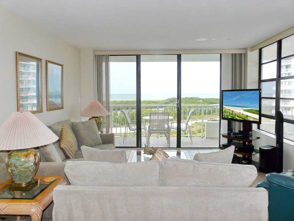 Beachfront Condo With Pool/views From two Balconies view 4